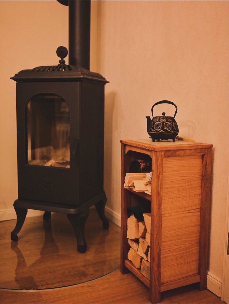 Kaminschrank – Maßanfertigung